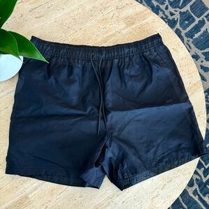 *Brand New Men's Nike Tech Essentials Shorts size XXL